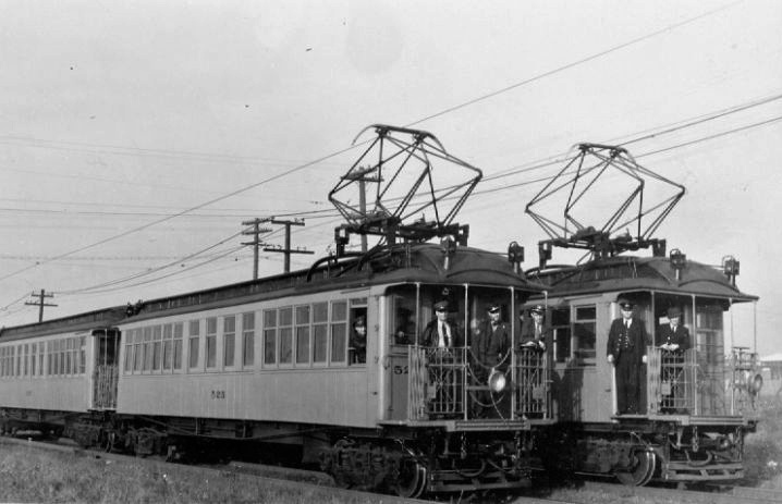 usr_m_eastbay_key_shpyrd_525_gilmanststation_berkeley_194212_095.jpg
