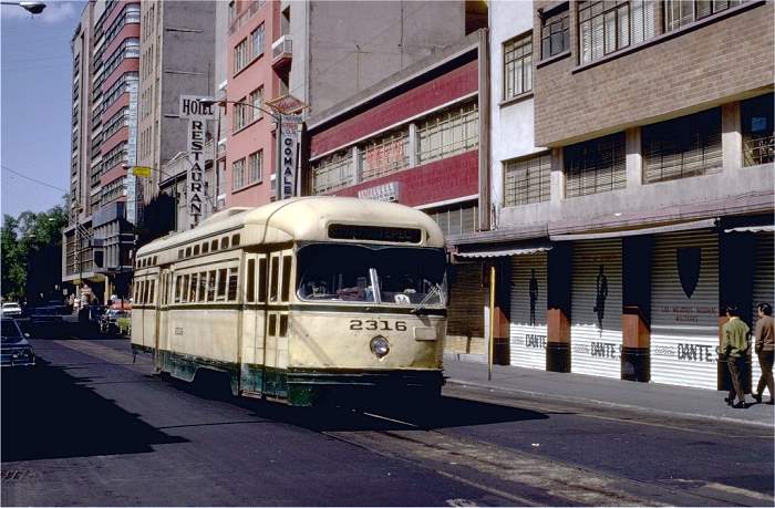 usr_m_comx_cdmx_stcr_2316_reville_jt_mxc05.jpg