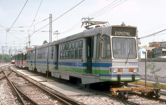 usr_m_comx_cdmx_stcr_lrv000_xochimilco+depot_19930614_jt_mxc47.jpg