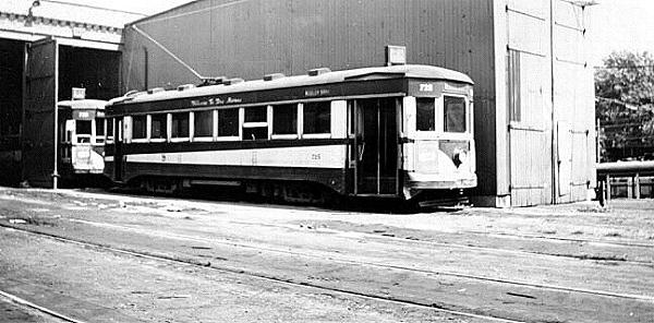 usr_m_stia_des_725_carbarn_bv_dmr11.jpg