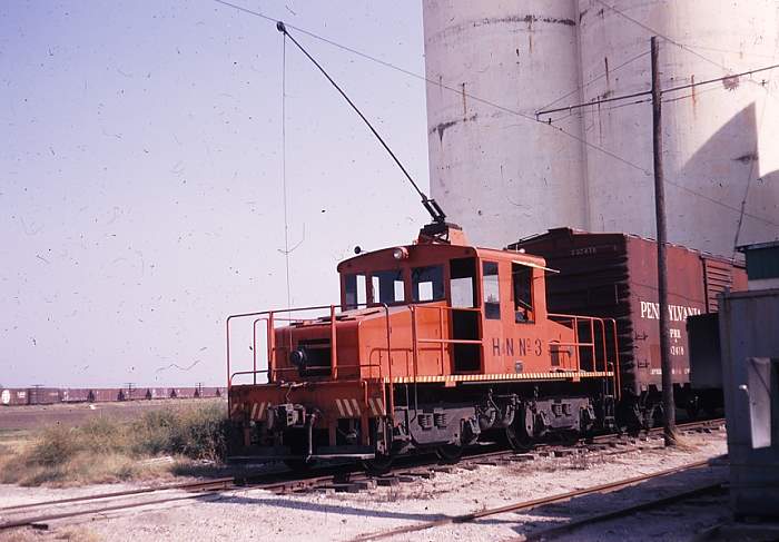 usr_m_stks_hutchnorth_frt03_hutchinson-carey+salt_19691003_ss_hn13.jpg